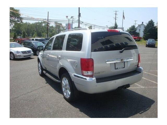 Image 10 of Limited SUV 5.7L CD…