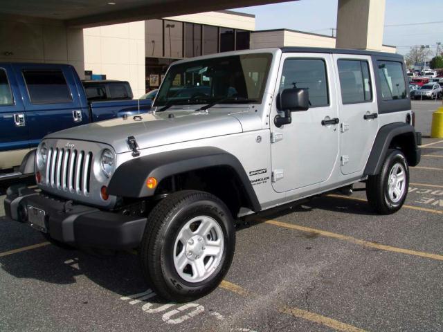 Image 14 of 11 JEEP WRANGLER 4DR…