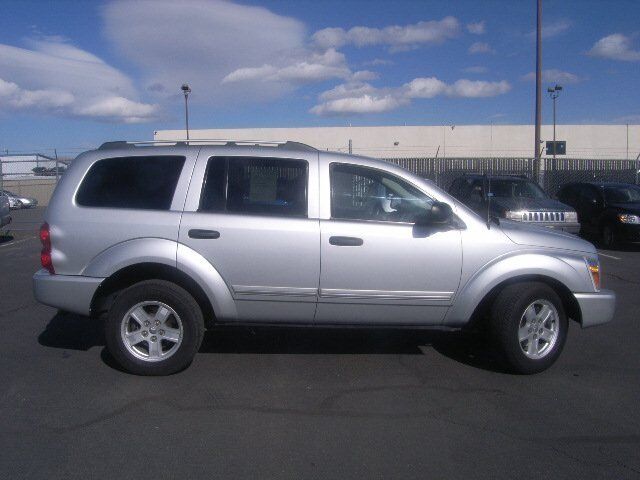 Image 15 of Limited SUV 4.7L CD…