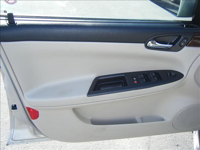 Image 6 of impala sedan 4dr car…