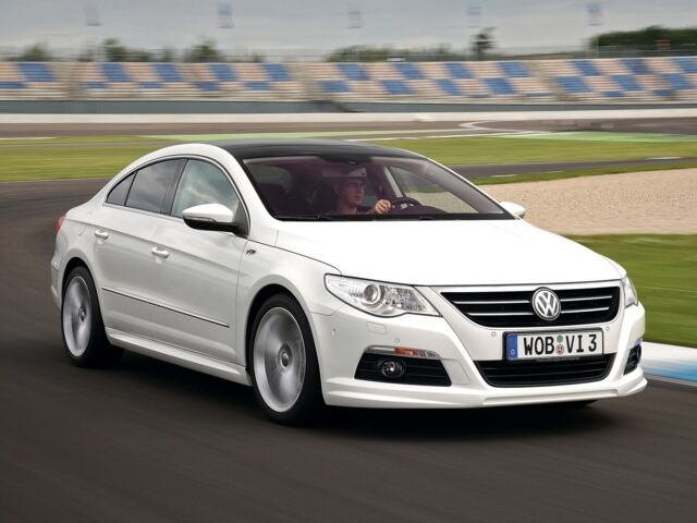 Image 10 of Sport New Manual 2.0L…