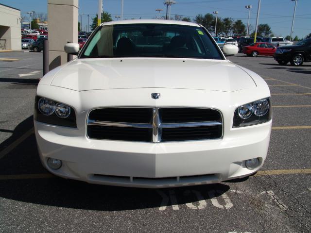 Image 13 of 10 DODGE CHARGER SXT…