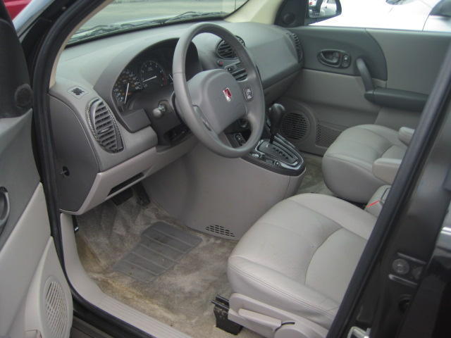 Image 13 of AWD LEATHER HEATED-SEATS…