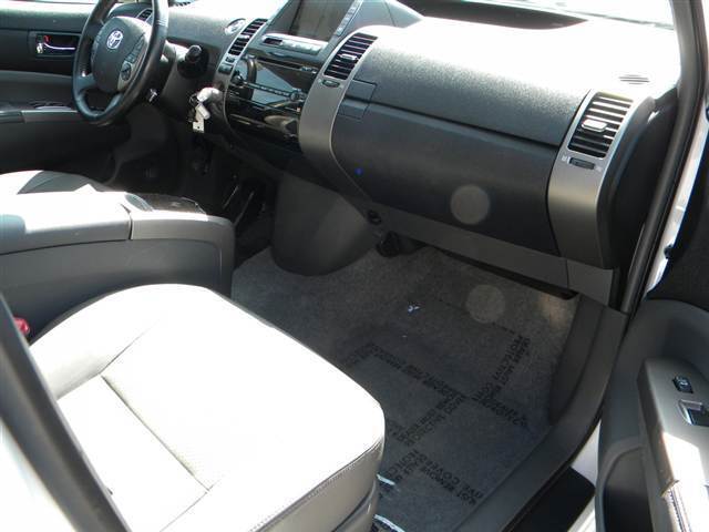 Image 5 of Hatchback 4D Hybrid-electric…