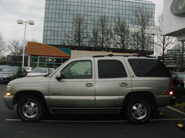 Image 6 of 2001 Chevrolet Tahoe…