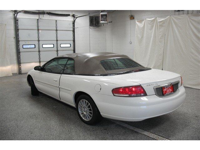 Image 4 of LXi Convertible 2.7L…
