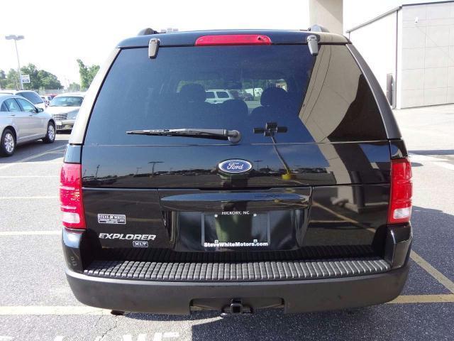 Image 15 of 03 FORD EXPLORER 4WD…