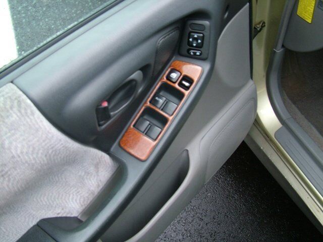 Image 4 of S SUV 2.5L CD AWD Locking…