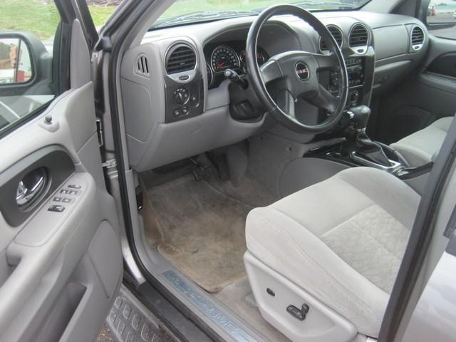 Image 4 of 4dr 4X4 SLT SUV 4.2L…