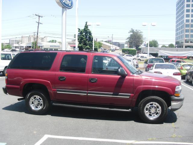 Image 13 of 2005 Chevrolet Suburban…