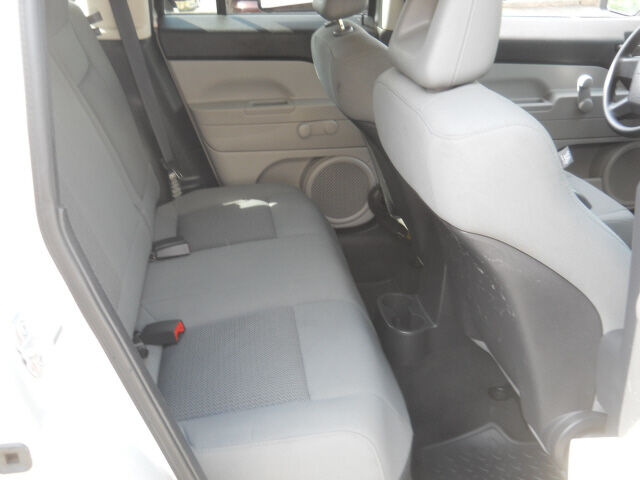 Image 5 of Sport SUV 2.0L CD Curtain…