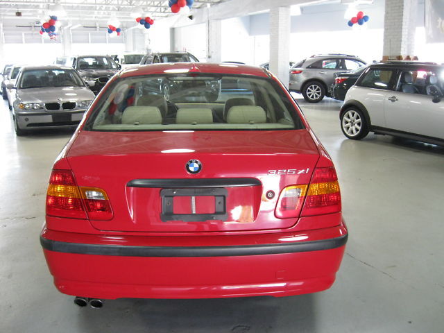 Image 15 of 2005 BMW 3-SERIES 325xi…