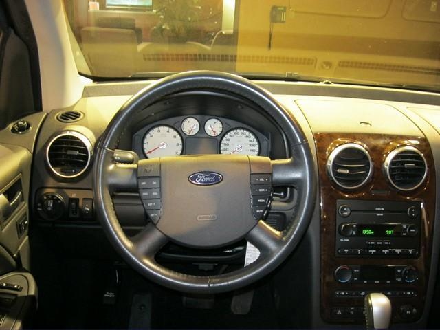 Image 15 of 2005 Ford Freestyle…
