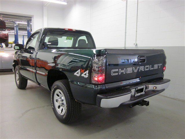 Image 15 of Work Truck 4.8L 4X4…