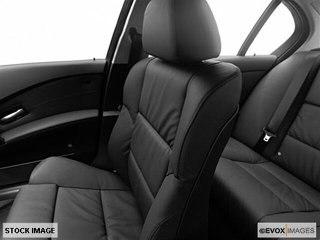 Image 7 of 530xi 3.0L AWD BMW Assist…