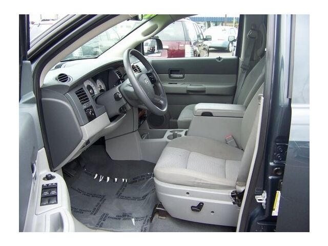 Image 14 of SLT SUV 4.7L CD 4X4…