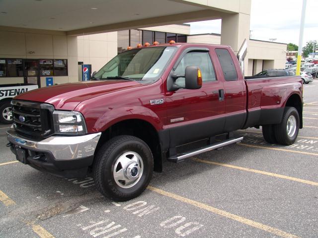 Image 16 of 04 FORD F-350 DRW DIESEL…