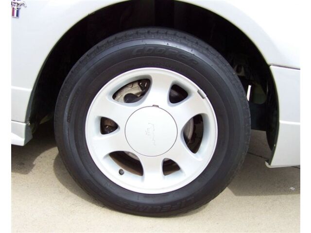 Image 5 of Coupe 3.8L CD Rear Wheel…