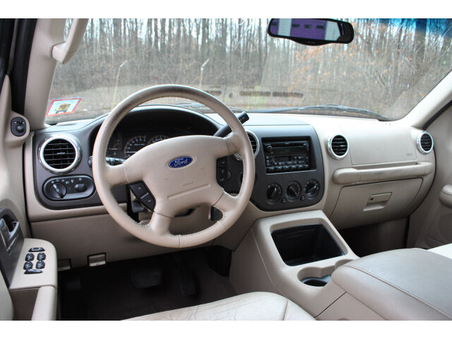 Image 13 of XLT Value SUV 4.6L CD…