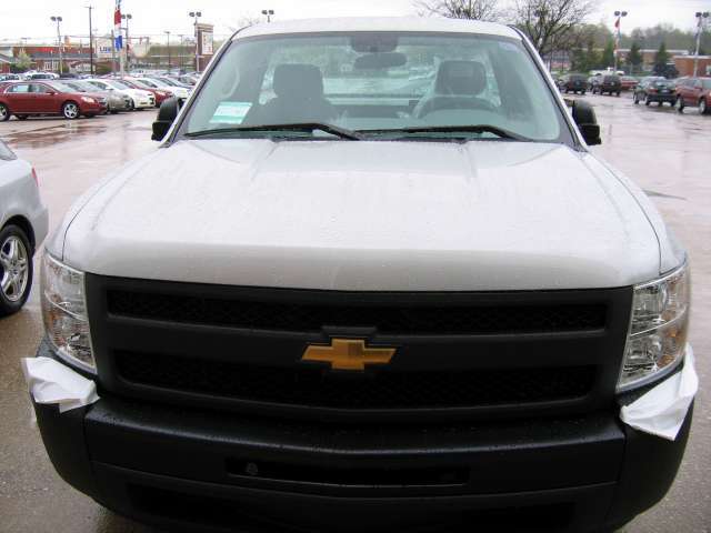 Image 8 of Work Truck New 4.3L…