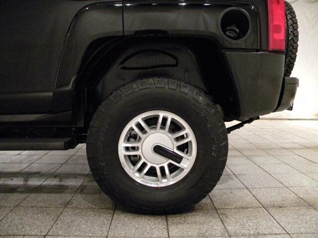 Image 5 of 4X4 Two Tone SUV 3.5L…
