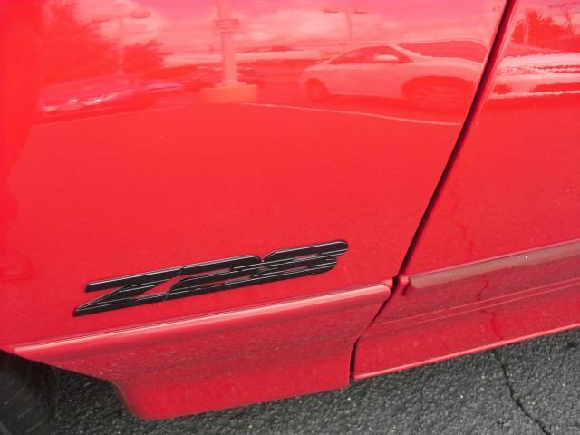 Image 14 of 2002 Chevrolet Camaro…