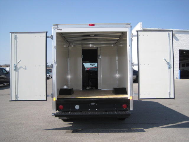 Image 11 of Box Truck New 4.8L 4-Wheel…