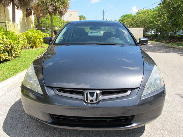 Image 7 of 04 ACCORD EX w/ SUNROOF..CLEAN…