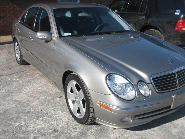 Image 7 of E500.4Matic.NAV.BluTooth.4Nw.Tires.Srvcd.MINT.NIceCar!…