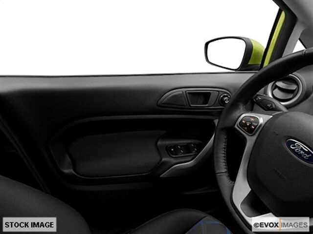 Image 7 of SES New Hatchback 1.6L…