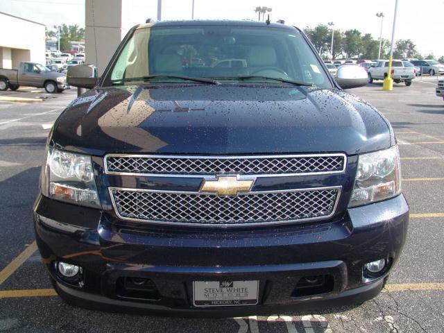 Image 15 of 08 CHEVY AVALANCHE 4WD…