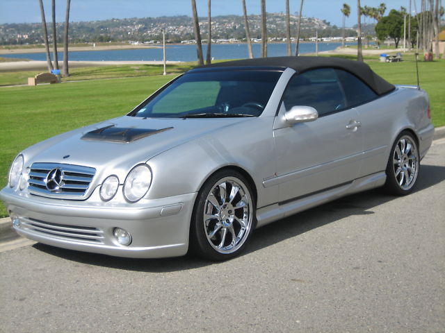 Image 7 of 2002 Mercedes-Benz CLK…