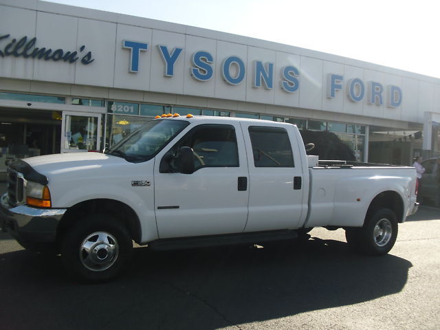 Image 16 of 2001 Ford F350 Lariat…