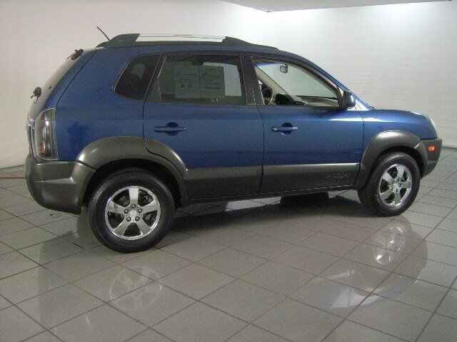 Image 8 of GLS SUV 2.7L CD Traction…