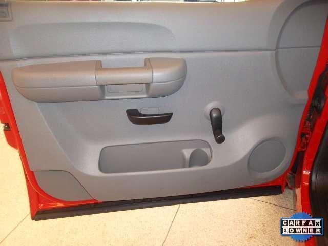 Image 16 of Work Truck 4.3L CD Rear…