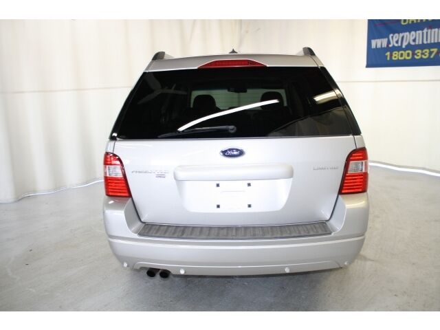 Image 15 of 4dr Wgn AWD 3.0L Sunroof…