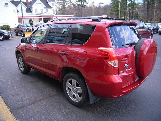 Image 16 of Base Certified SUV 2.4L…