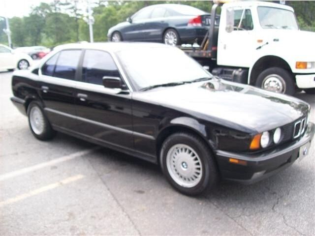 Image 16 of 1993 BMW 525i Sedan…
