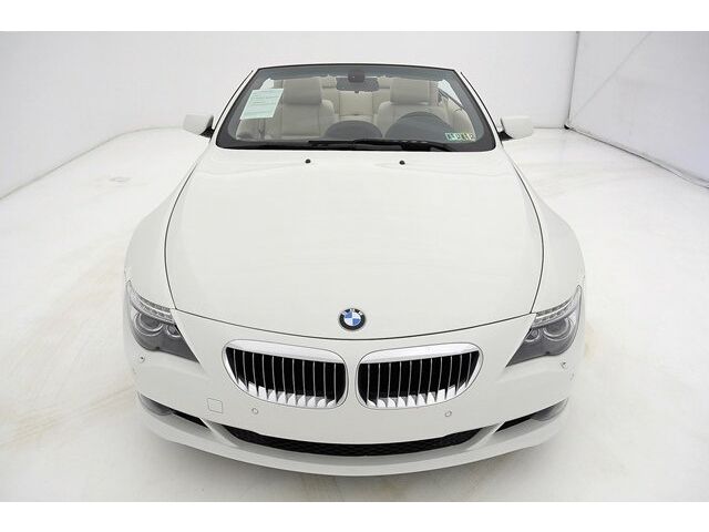 Image 16 of 650i Convertible 4.8L…