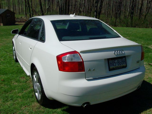 Image 16 of 2005 Audi A4 1.8 Turbo…