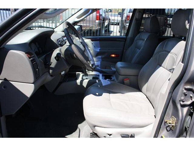 Image 8 of Limited SUV 4.7L CD…