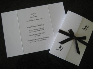 Diy wedding invitations gatefold