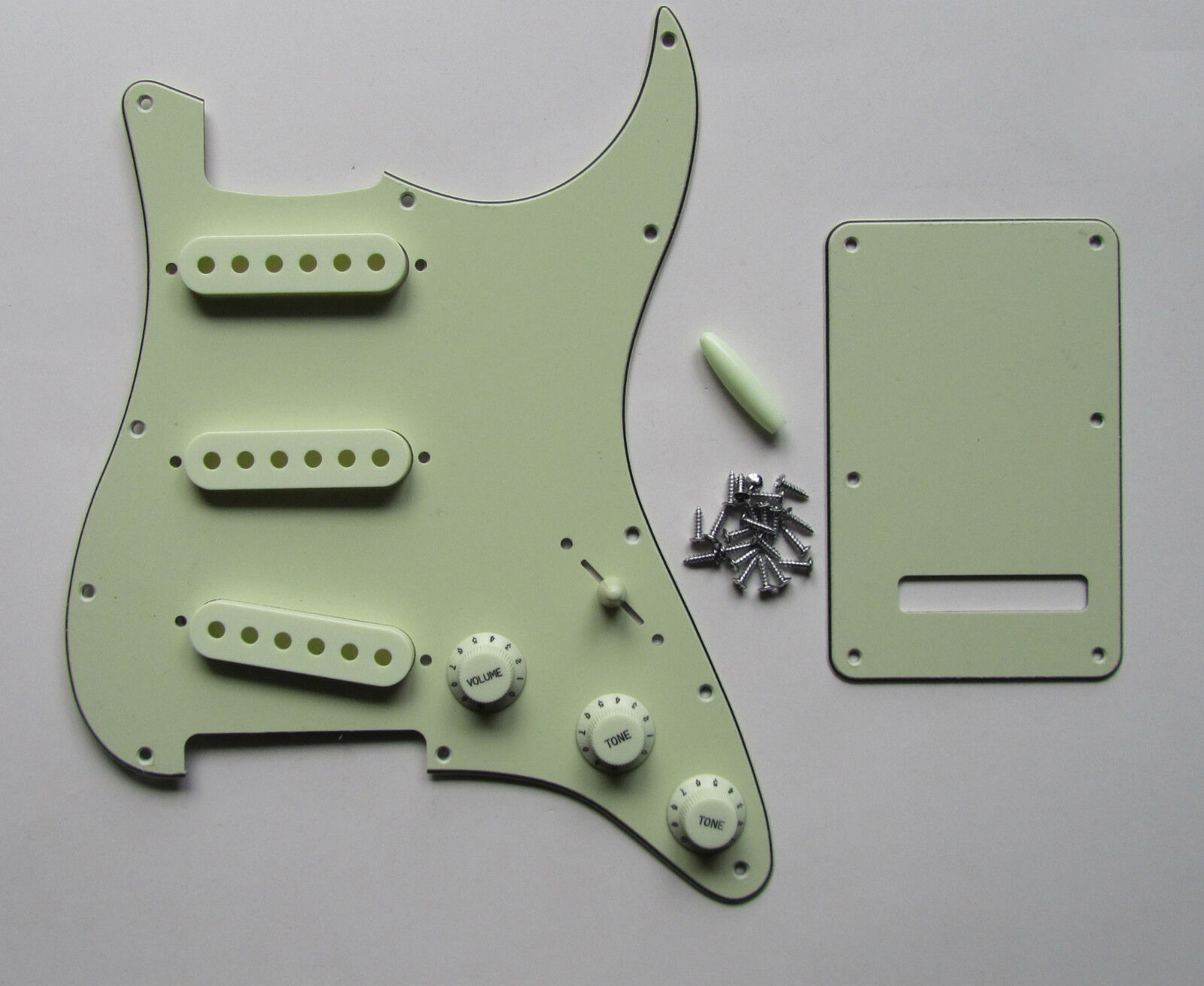 Mint Green ST Style Guitar Pickguard,Trem Cover,w/ Knobs,Pickup Covers,Tips