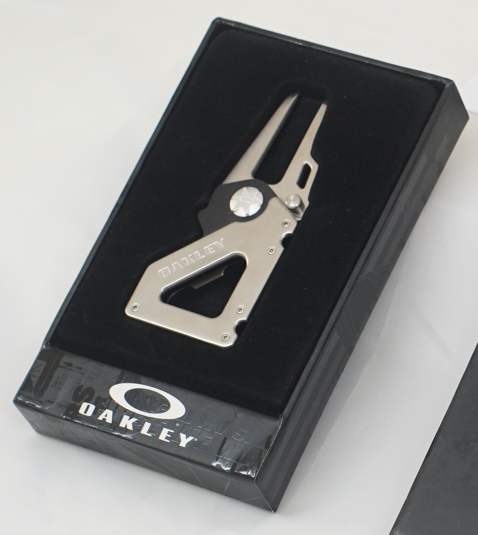 oakley tool oakley tool