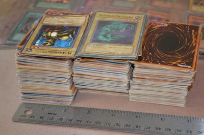 Lot of Around 550 yugioh cards Not Searched #1554