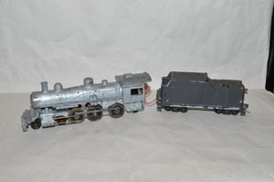 HO-scale-Varney-vintage-metal-4-6-0-steam-locomotive-train-PARTS-or 