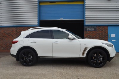 Infiniti FX 5.0iS V8 AWD S LE Premium Huge Spec Immaculate Car