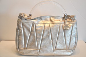 ... -Clear-Resin-Handle-Metallic-Silver-Quilted-Leather-Handbag-Tote-Bag