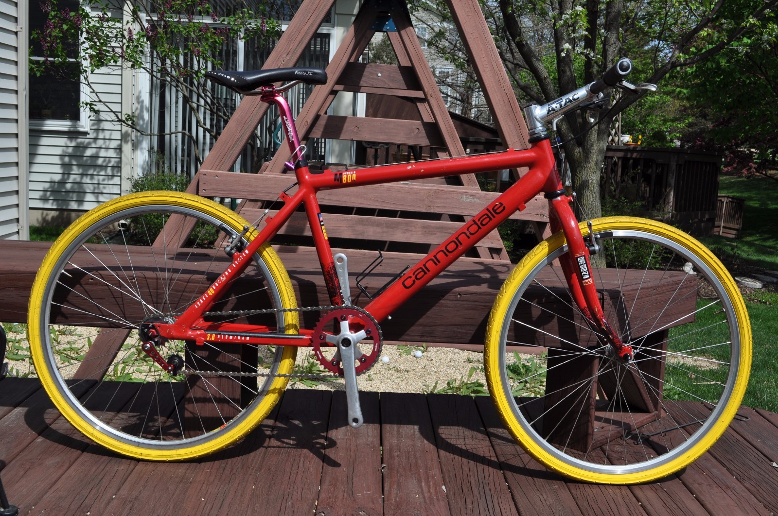 Cannondale M800 Beast of the East Mountain 26er