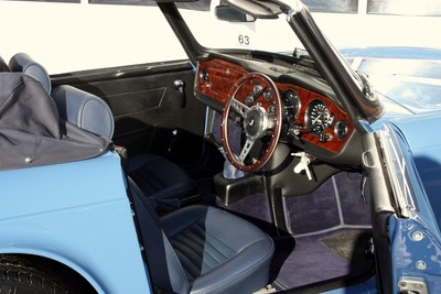 1974 (M reg) Triumph TR6 2.5 3dr